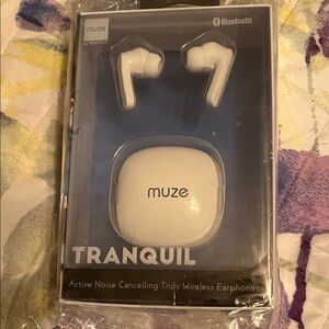 Muze Tranquil White Wireless Earphones